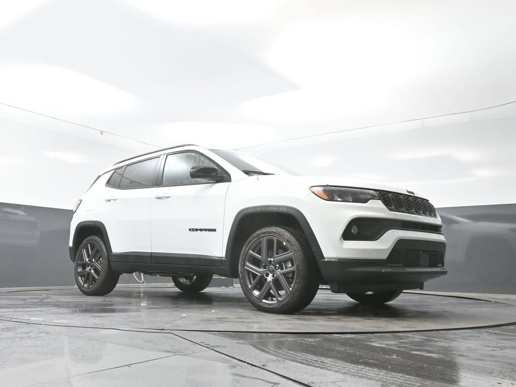 New 2026 Jeep Compass Latitude w/ Sun and Sound Group image 44
