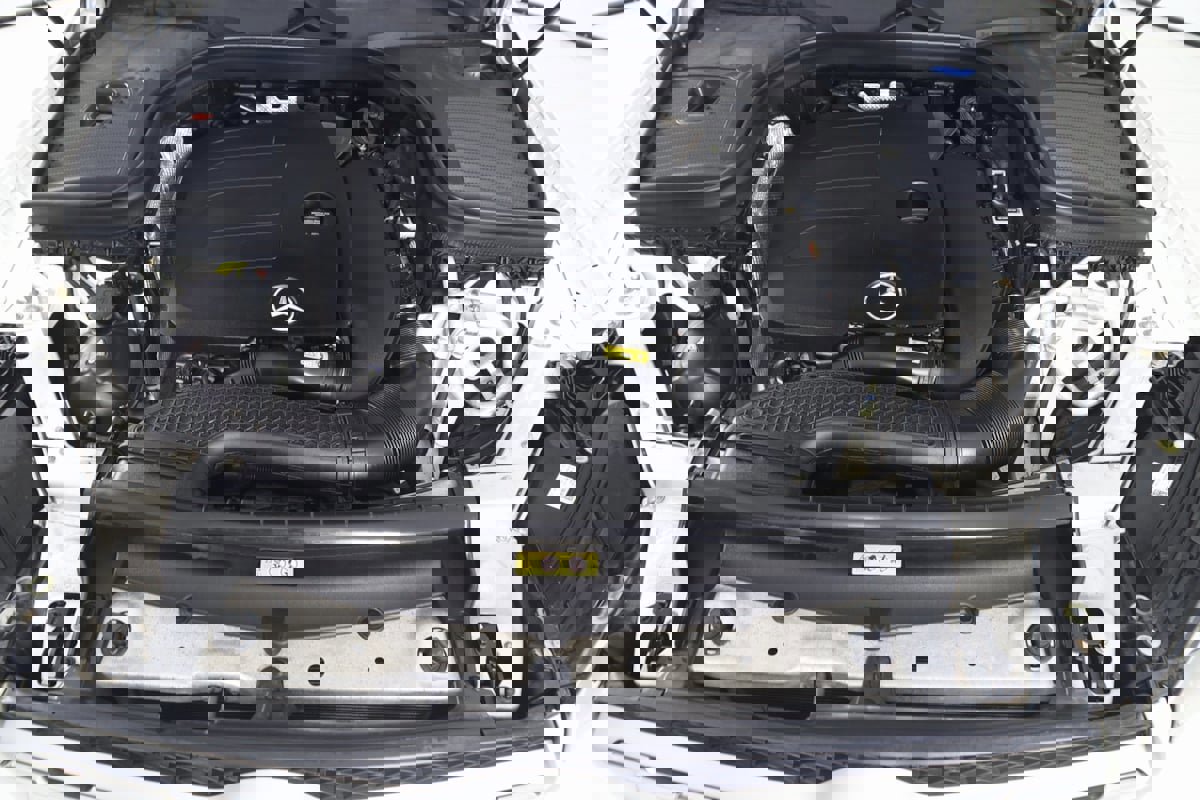 Used 2022 Mercedes-Benz GLC 300 4MATIC w/ Driver Assistance Package image 69