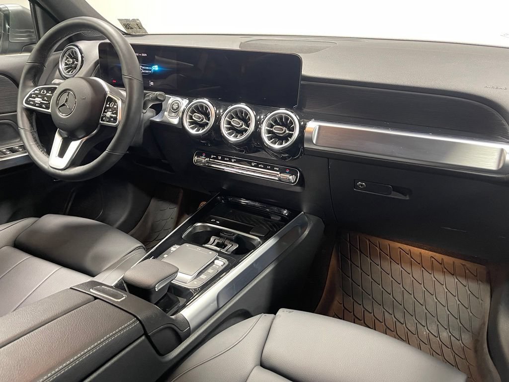Certified 2023 Mercedes-Benz GLB 250 4MATIC image 28