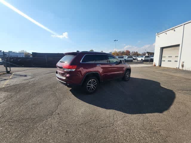 Used 2018 Jeep Grand Cherokee Limited AWD/4WD image 15