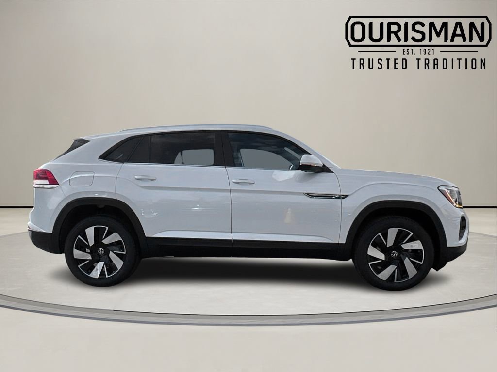 New 2026 Volkswagen Atlas Cross Sport SE image 3