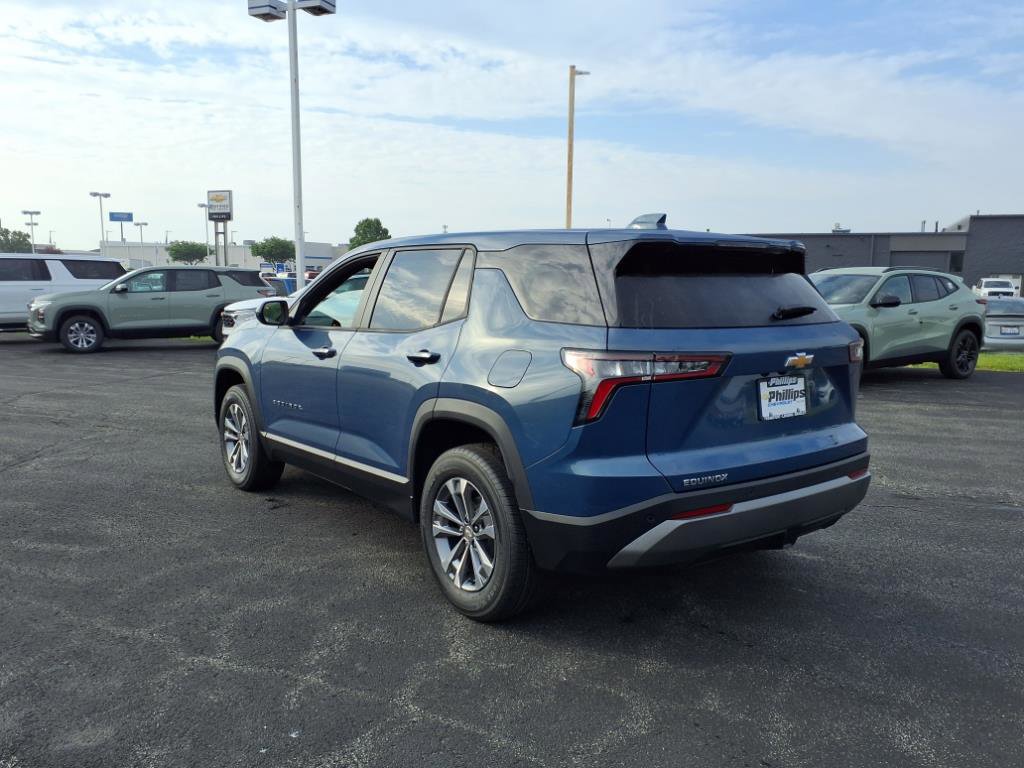 New 2026 Chevrolet Equinox LT image 5