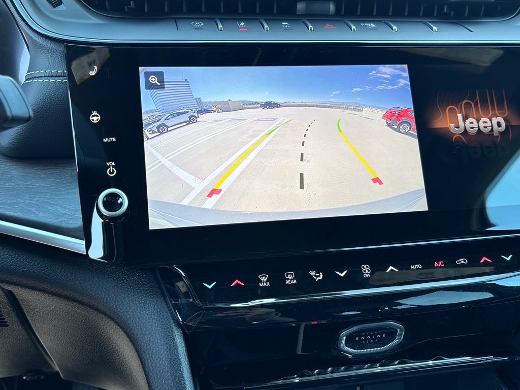 New 2027 Jeep Grand Cherokee Limited AWD/4WD image 23