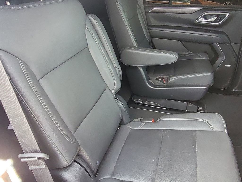 Used 2023 Chevrolet Tahoe Z71 w/ Luxury Package image 34