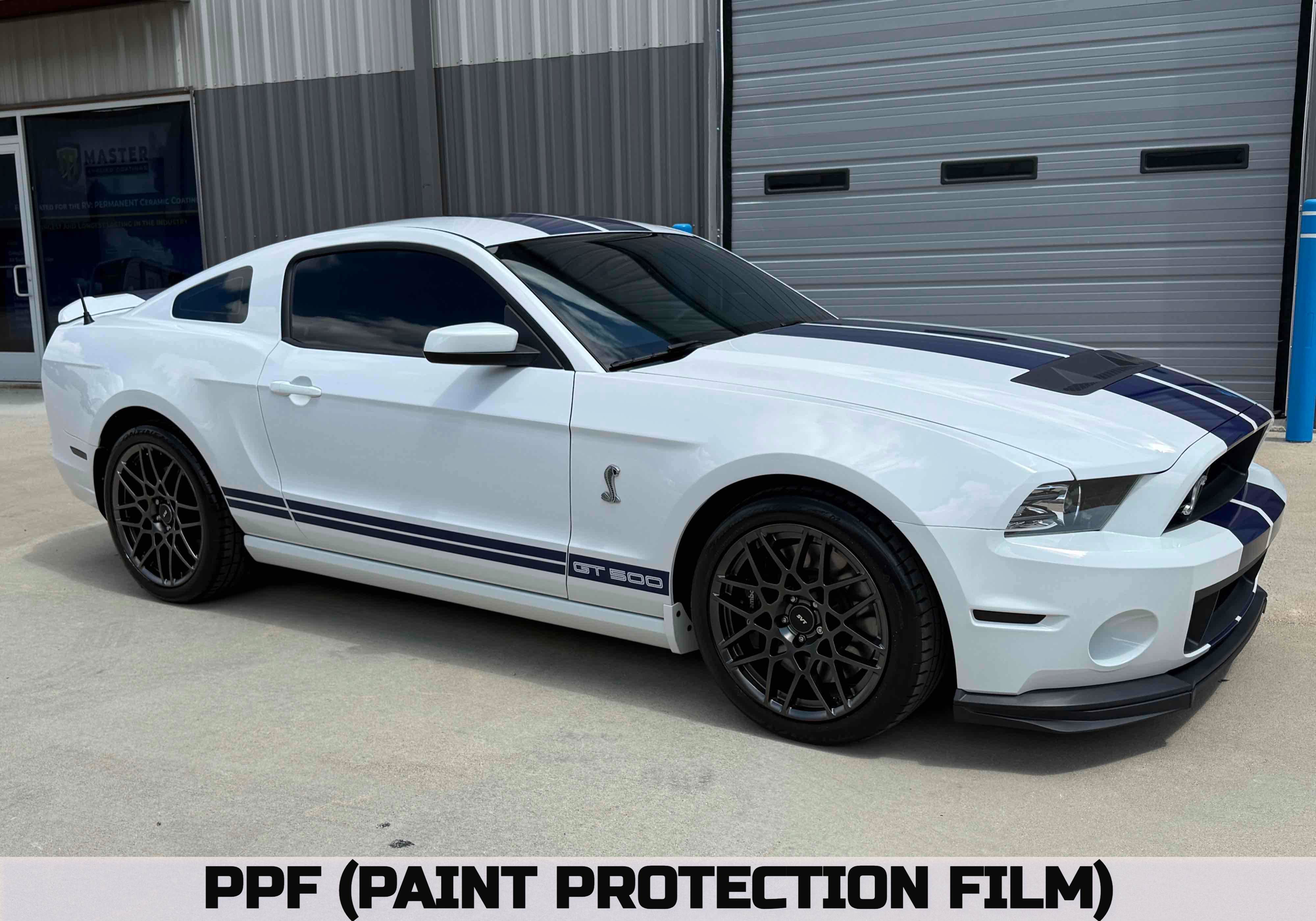 Used 2014 Ford Mustang Shelby GT500 w/ Equipment Group 821A RWD image 3