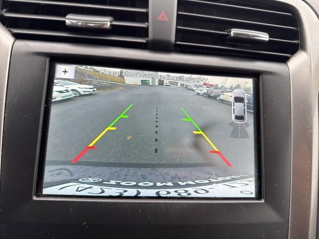 Used 2018 Ford Fusion SE w/ Fusion SE Technology Package image 18