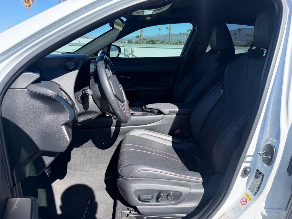 Used 2019 Lexus UX 250h F Sport w/ F Sport Premium Package AWD/4WD image 5