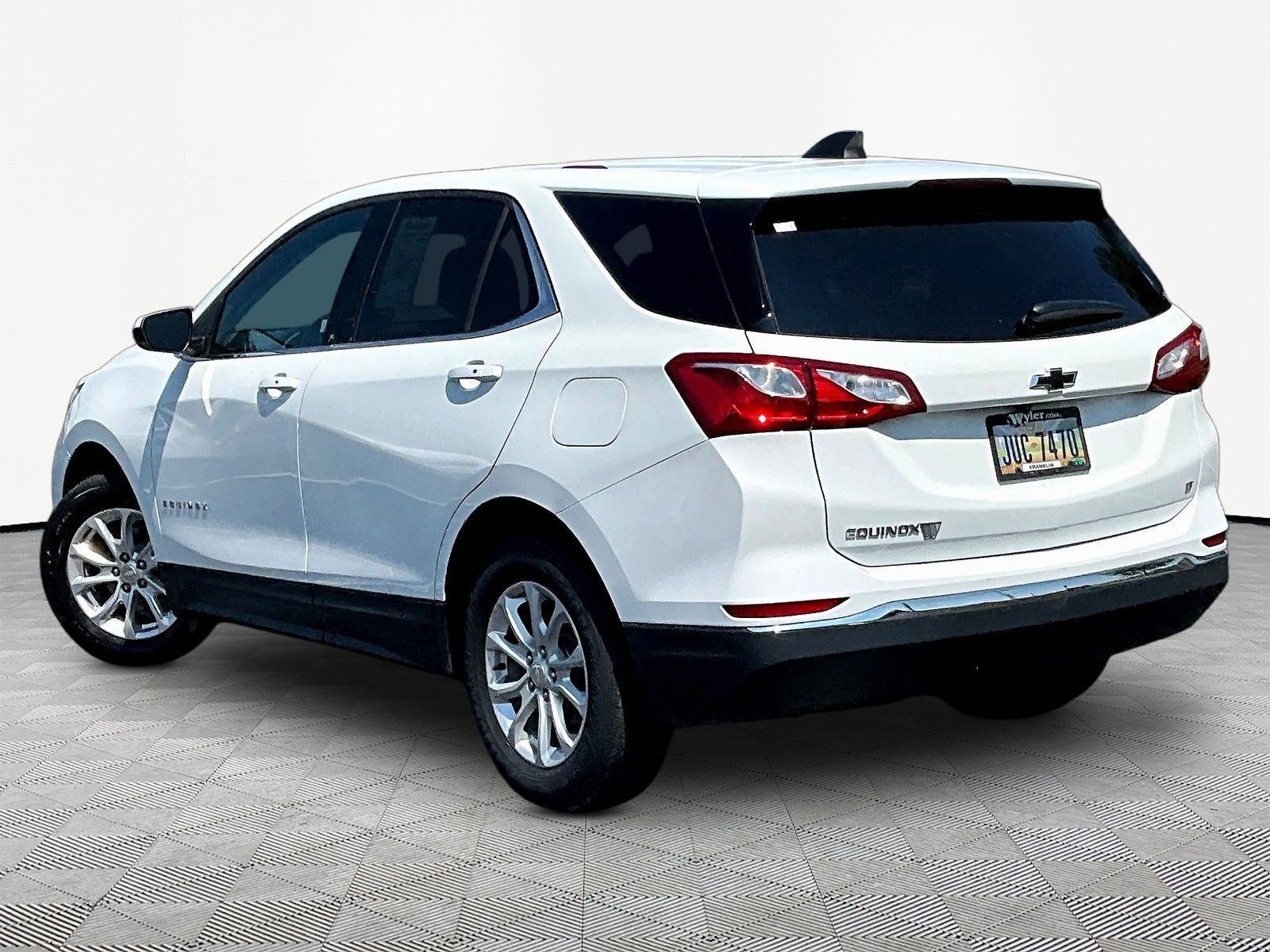 Used 2019 Chevrolet Equinox LT FWD image 4