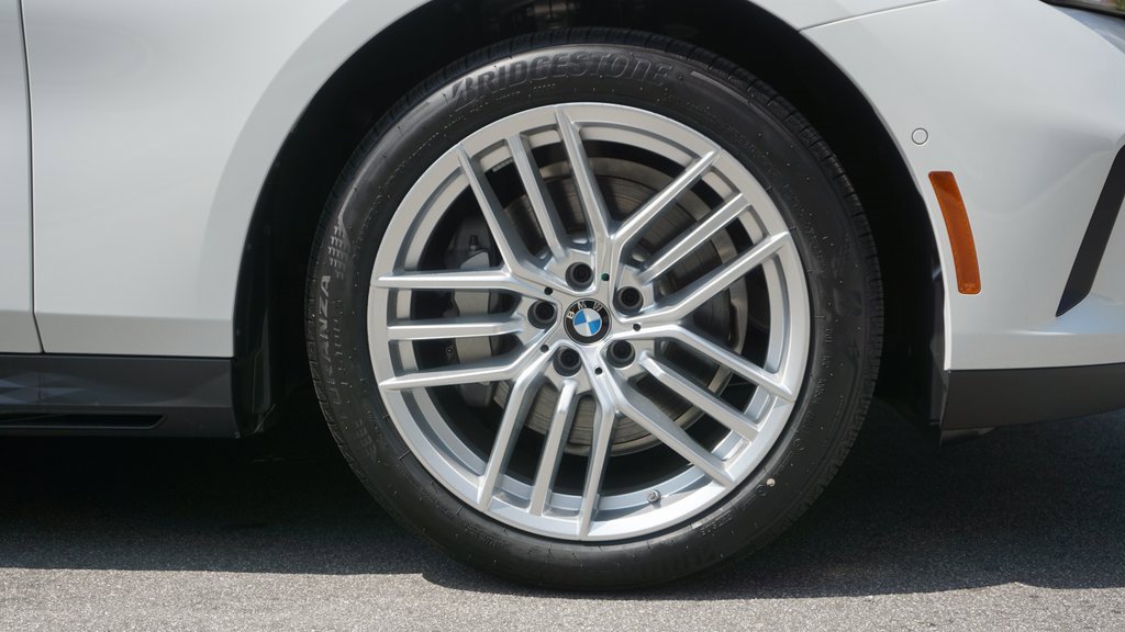 New 2025 BMW 530i image 9