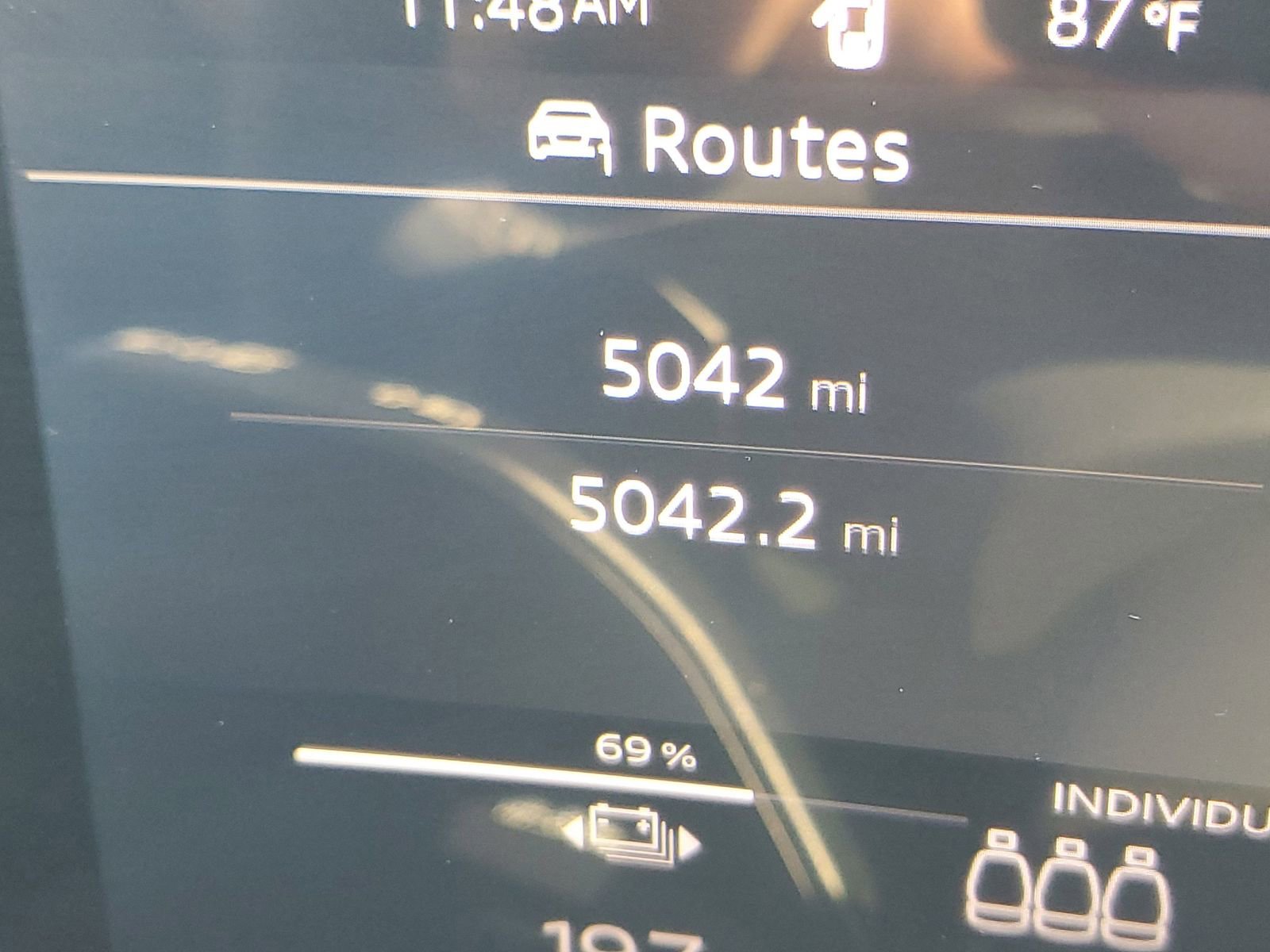 Used 2025 Audi Q6 e-tron Premium w/ Convenience Package image 26