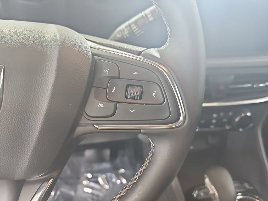 Certified 2025 Buick Encore GX Preferred w/ Comfort Package FWD image 22