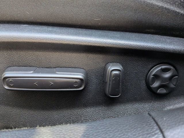 Used 2018 Honda Accord EX image 19
