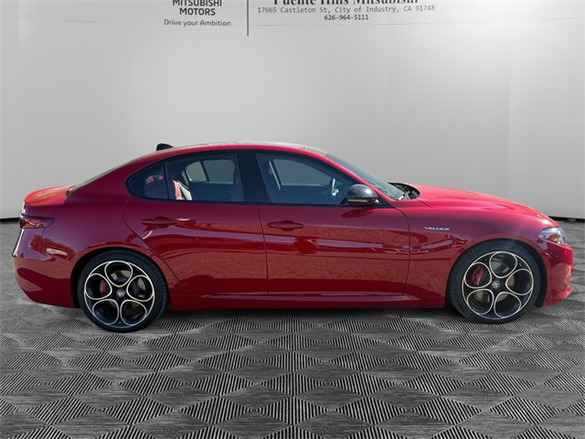 Used 2022 Alfa Romeo Giulia Veloce image 4