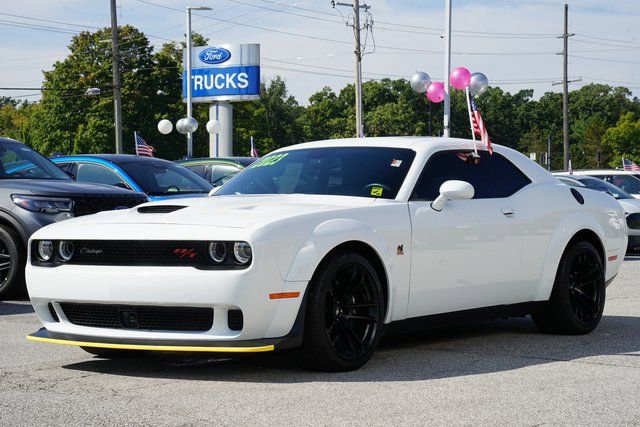 Used 2023 Dodge Challenger R/T Scat Pack image 3