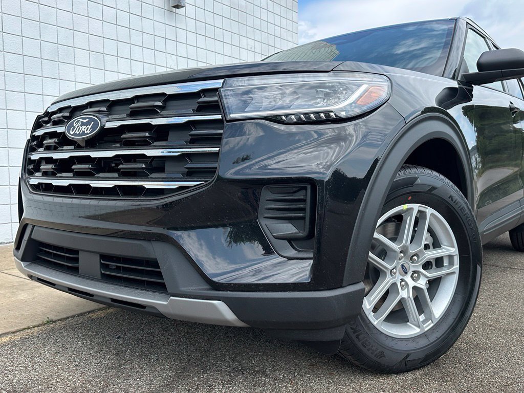 New 2027 Ford Explorer Active AWD/4WD image 30