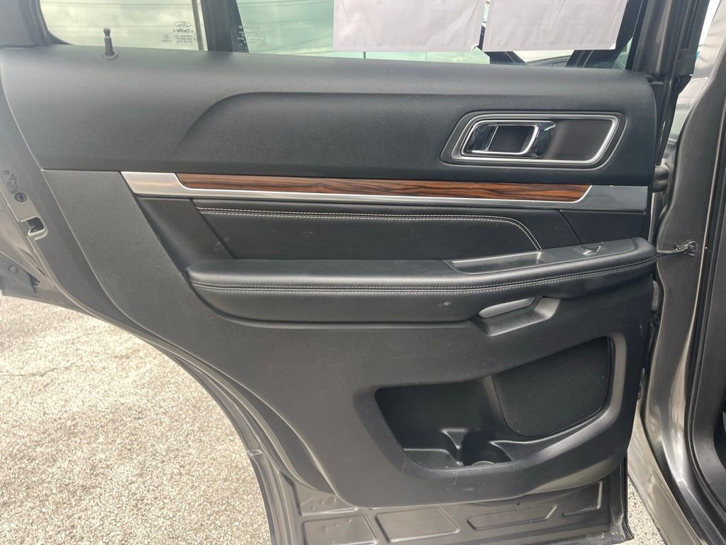 Used 2016 Ford Explorer Limited AWD/4WD image 15