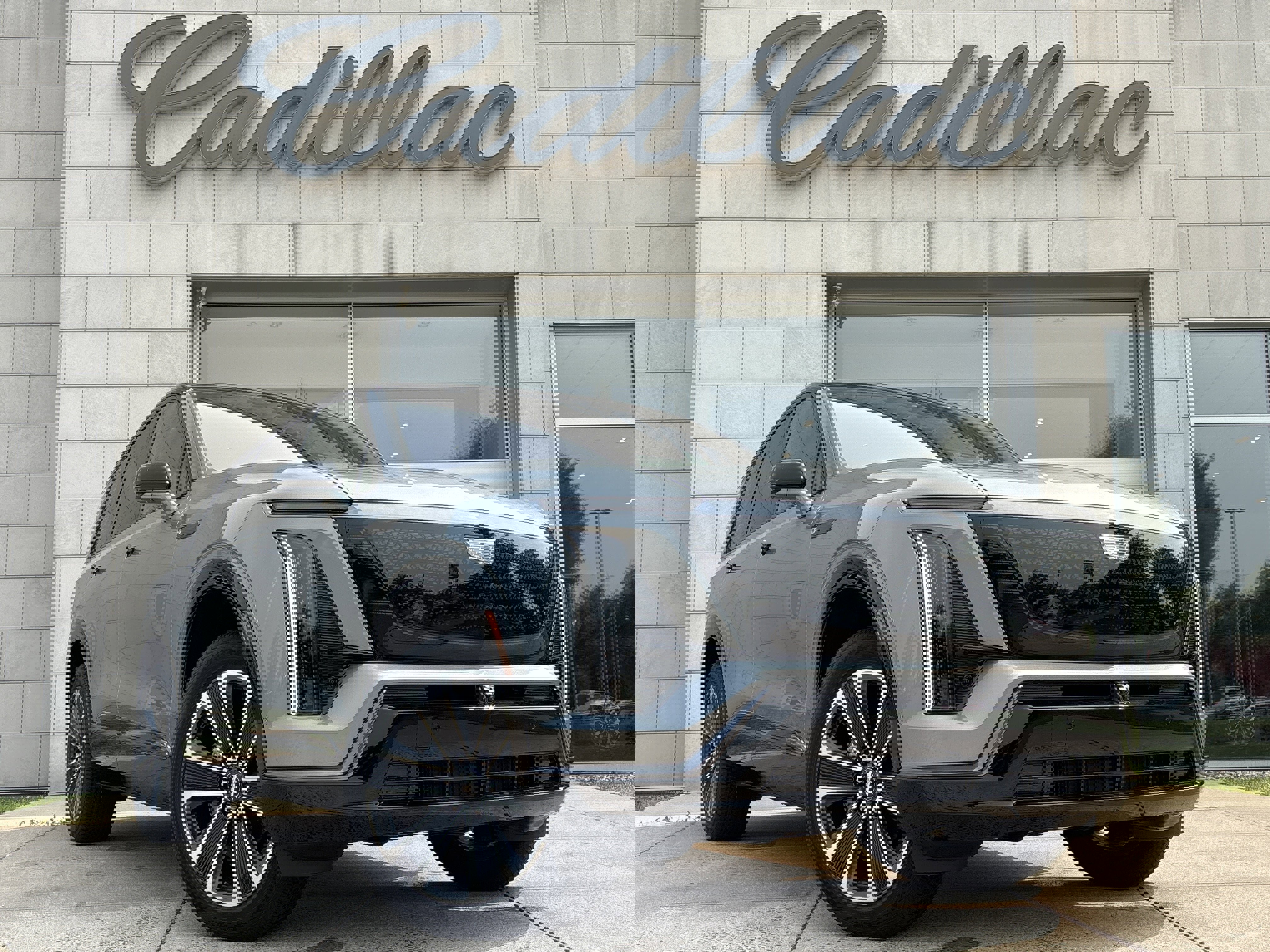 New 2026 Cadillac Vistiq Sport w/ LPO, Floor Liner Package