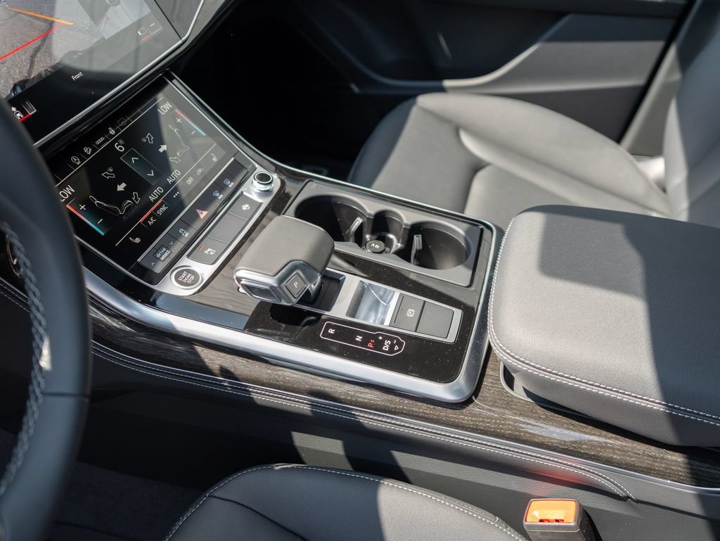 New 2026 Audi Q7 2.0T Premium Plus AWD/4WD image 12