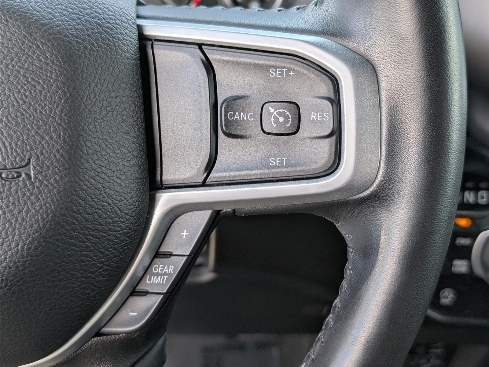 Used 2022 RAM 1500 Big Horn AWD/4WD image 22