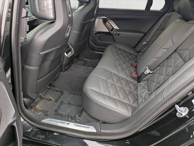 Used 2023 BMW 740i image 20