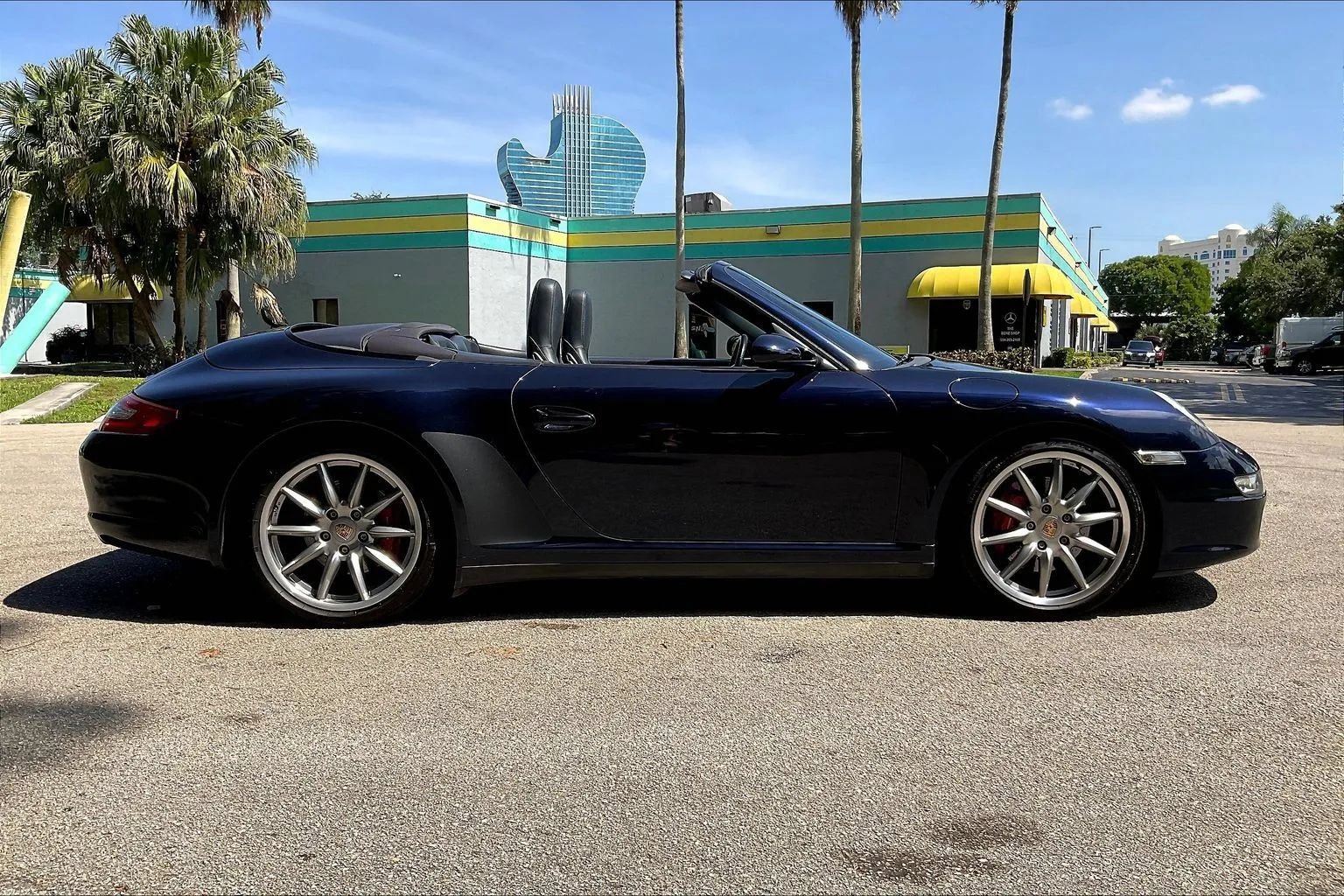 Used 2006 Porsche 911 Carrera 4S AWD/4WD image 38
