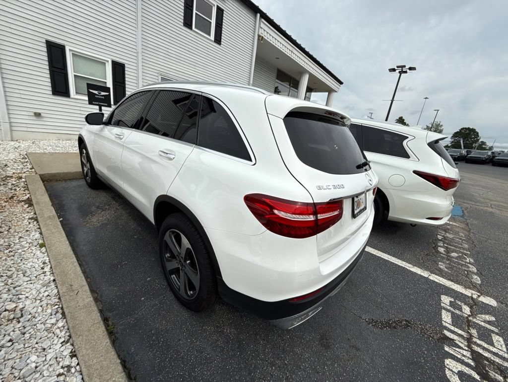 Used 2019 Mercedes-Benz GLC 300 image 6
