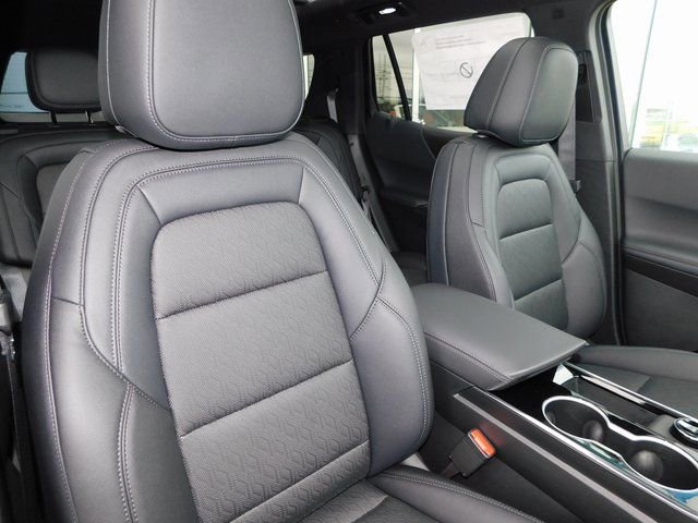 New 2026 Chevrolet Equinox LT w/ Convenience Package II image 20