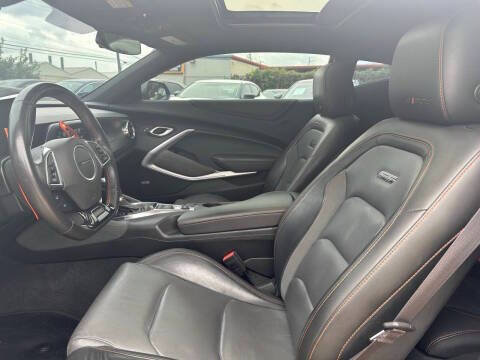 Used 2017 Chevrolet Camaro SS w/ 50th Anniversary Edition RWD image 10