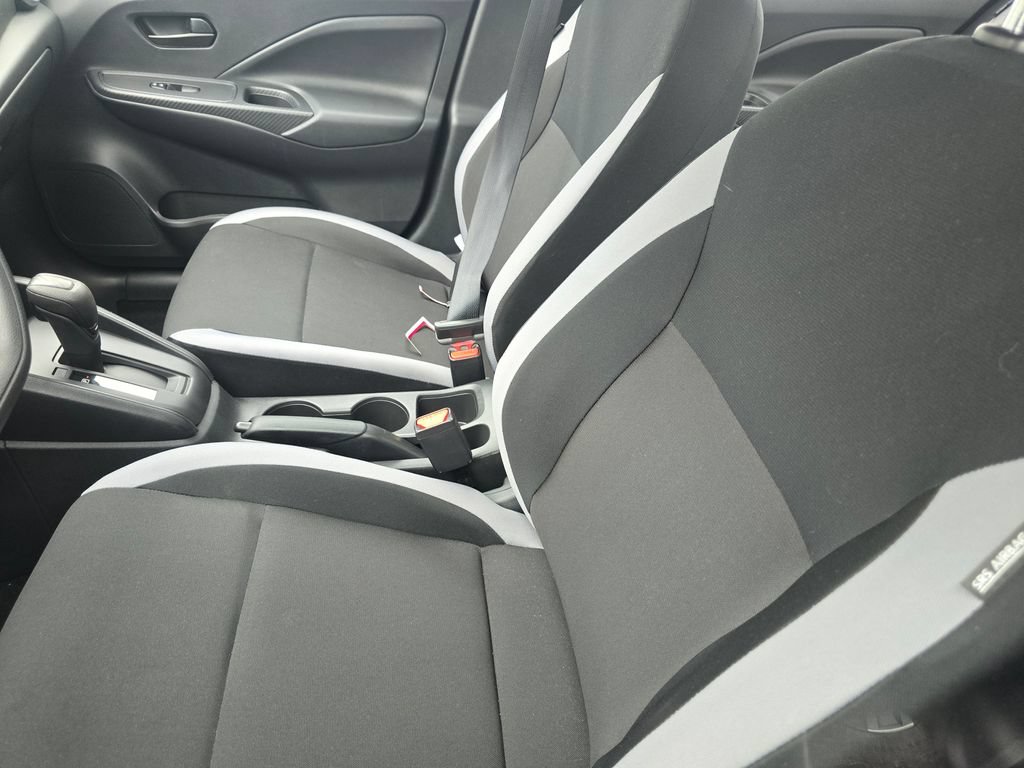 Used 2025 Nissan Versa S w/ Trunk Package FWD image 18