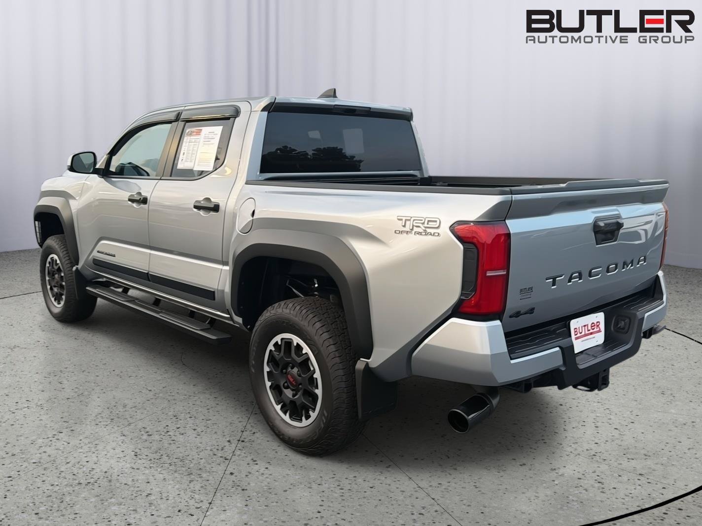 Certified 2026 Toyota Tacoma TRD Off-Road AWD/4WD image 4