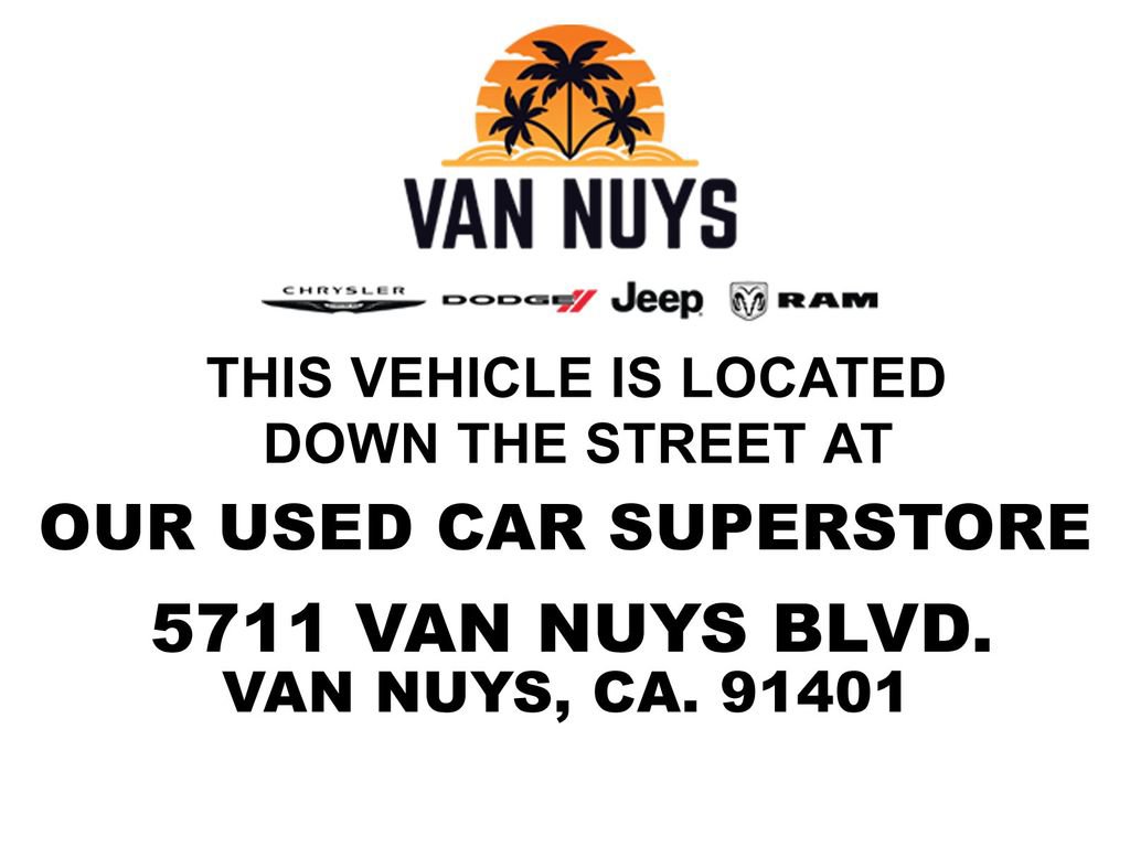 Used 2025 Jeep Compass Limited w/ Driver Assist Group I image 2