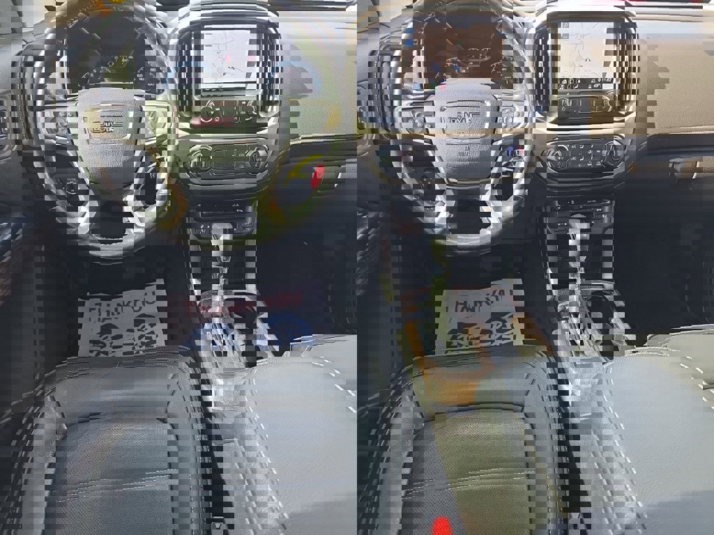 Used 2022 GMC Canyon Denali image 14