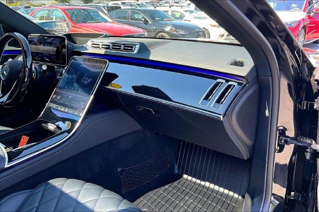 Certified 2025 Mercedes-Benz S 580 4MATIC Sedan image 15