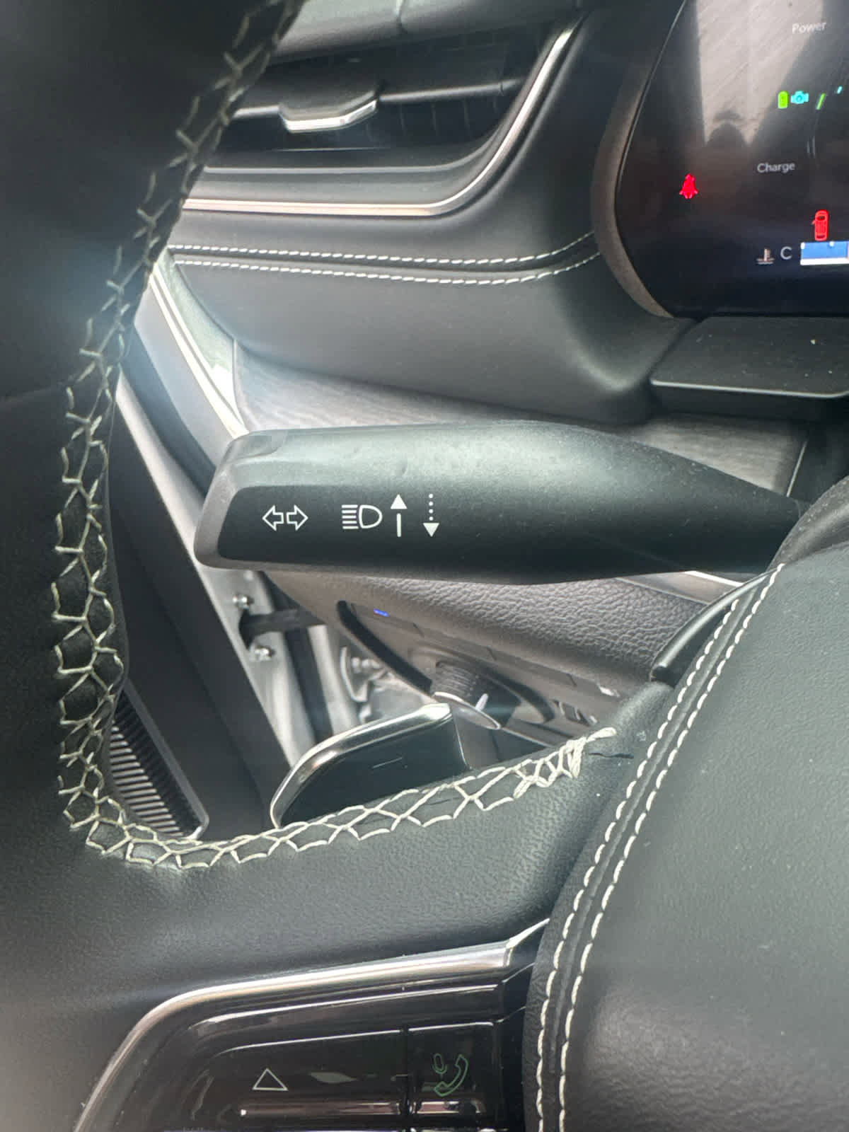 Used 2022 Jeep Grand Cherokee Overland w/ Luxury Tech Group IV image 19