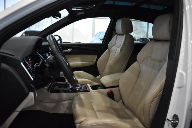 Used 2023 Audi Q5 2.0T Premium w/ Convenience Package image 25