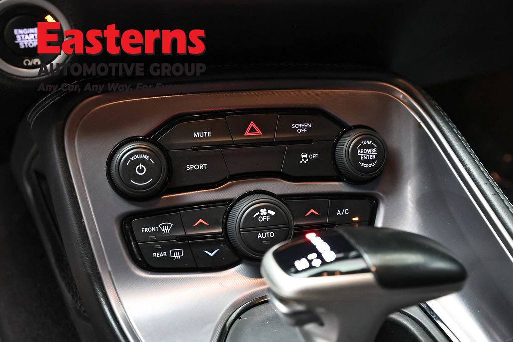 Used 2023 Dodge Challenger SXT image 20