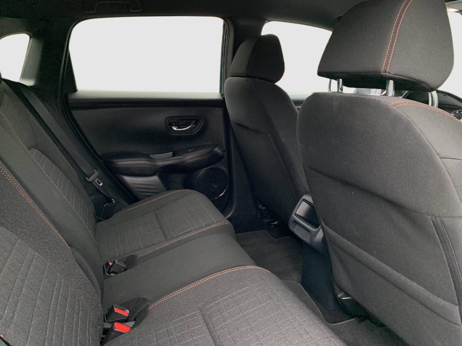 Certified 2026 Honda HR-V Sport image 37