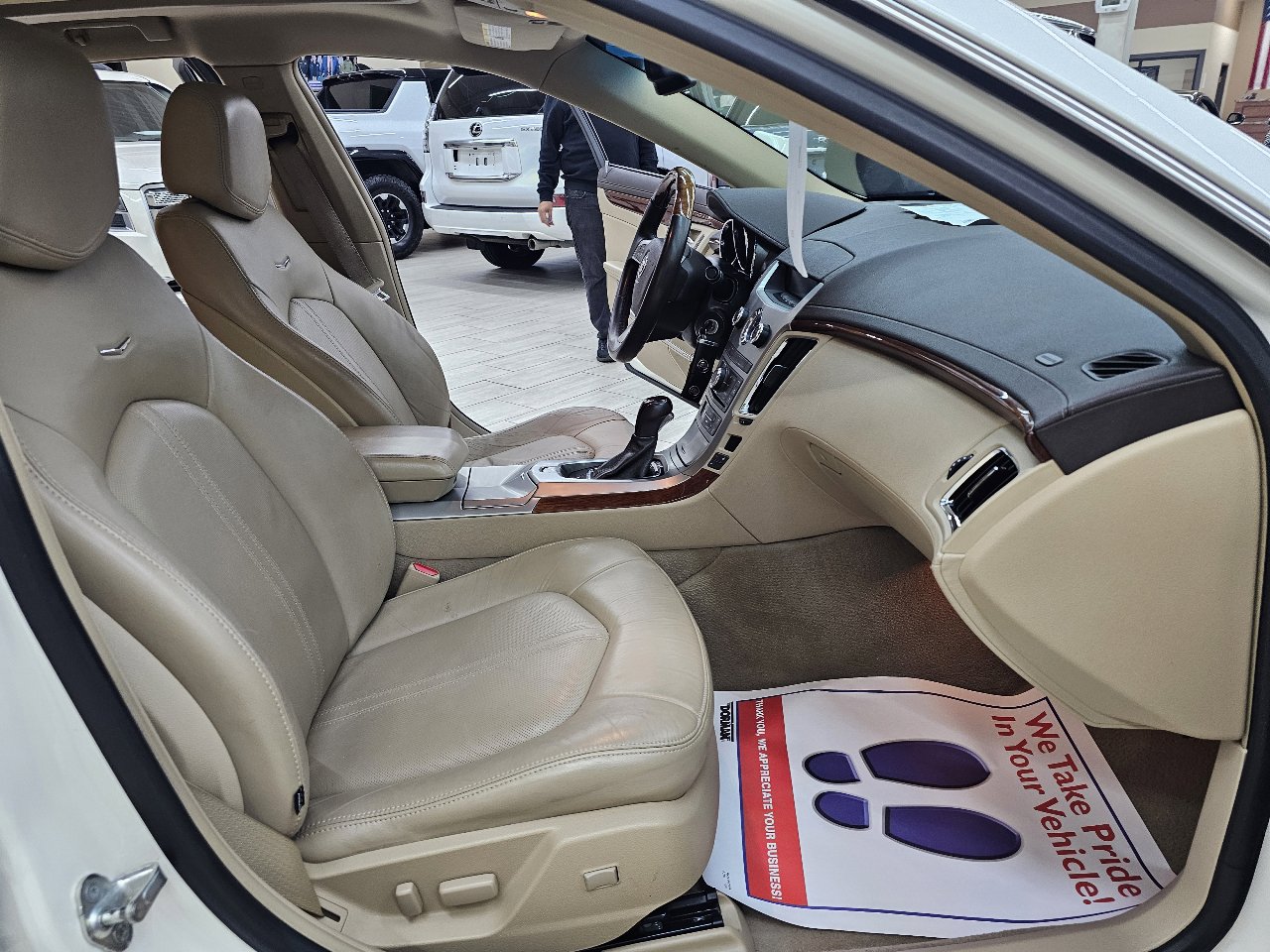 Used 2010 Cadillac CTS Luxury image 18