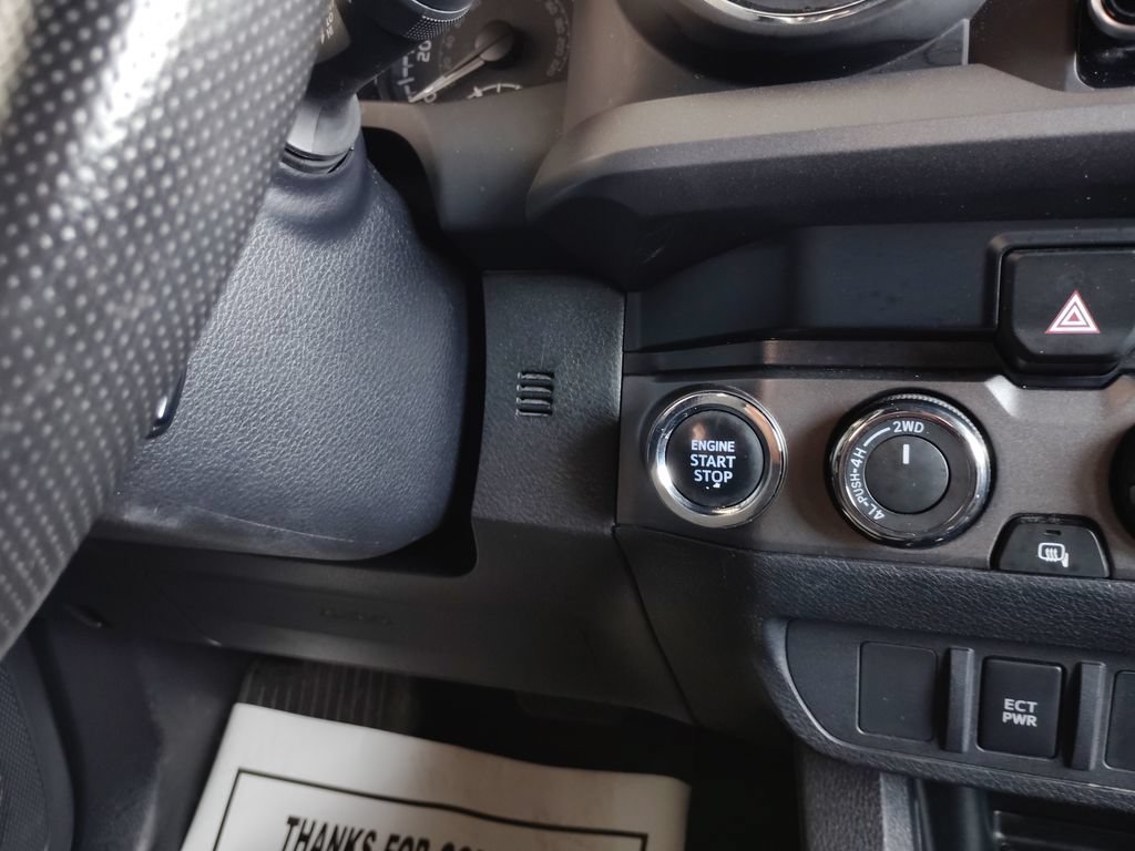 Used 2023 Toyota Tacoma TRD Sport AWD/4WD image 29