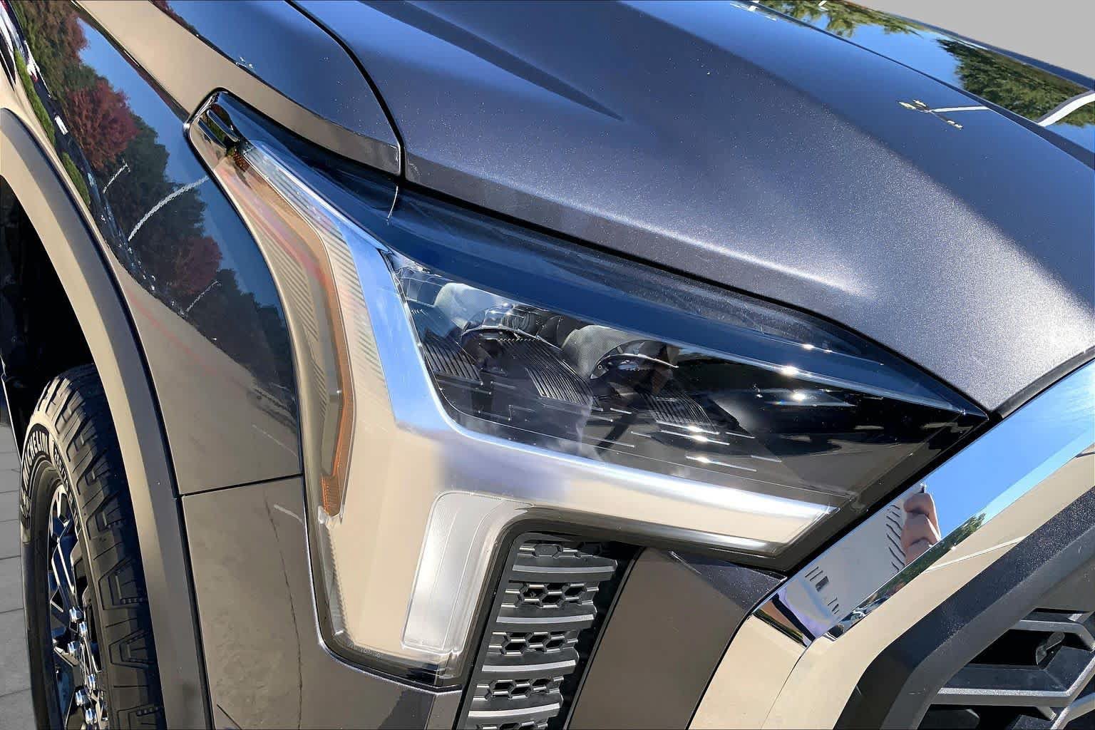 Used 2025 Toyota Tundra SR5 w/ TRD Off-Road Package AWD/4WD image 26