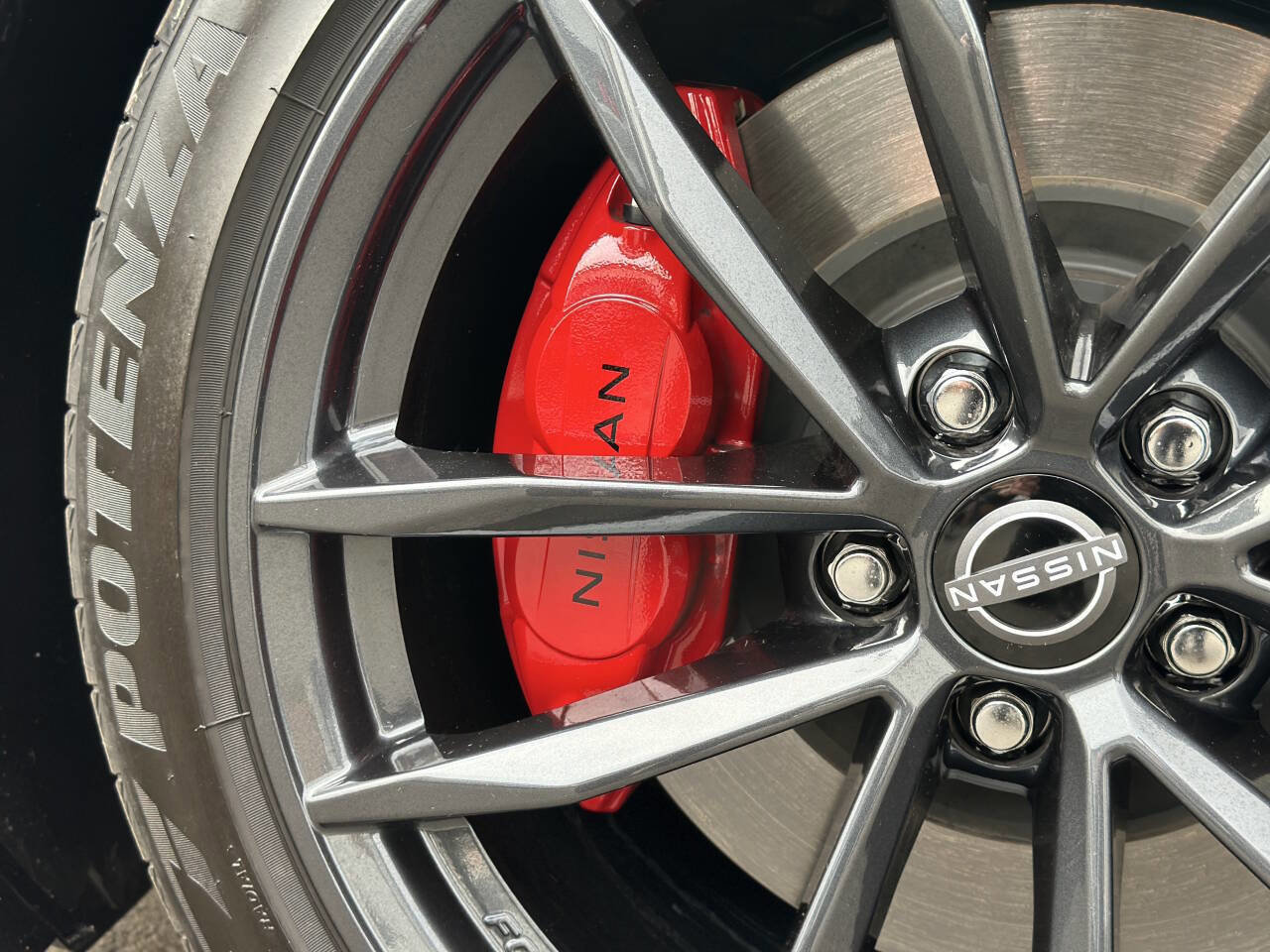 Used 2024 Nissan Z Performance w/ Floor Mat Package image 52