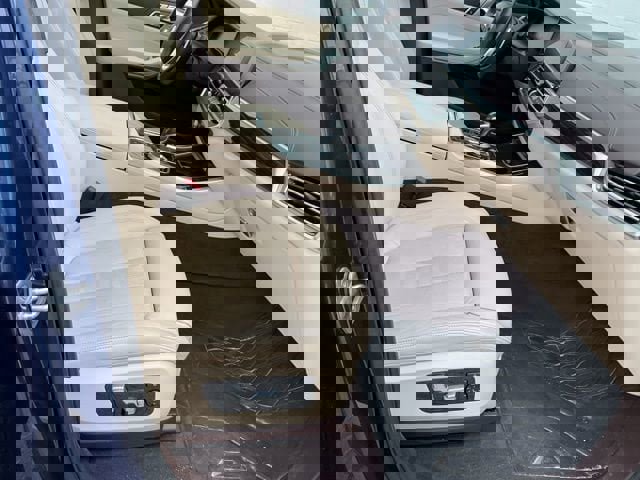 Used 2019 BMW X5 xDrive40i w/ Convenience Package AWD/4WD image 22