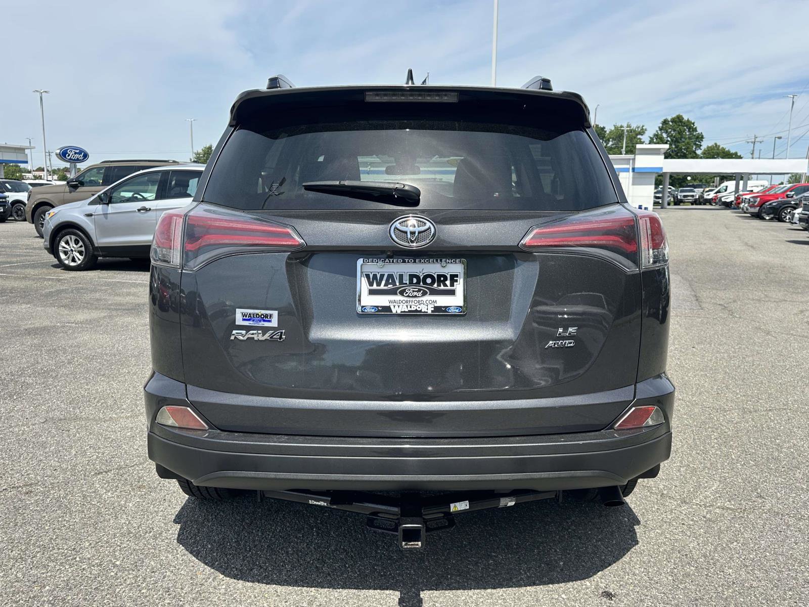 Used 2018 Toyota RAV4 LE w/ All Weather Liner Package AWD/4WD image 5