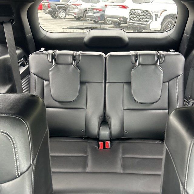 Used 2020 Ford Explorer ST w/ Premium Technology Package AWD/4WD image 9