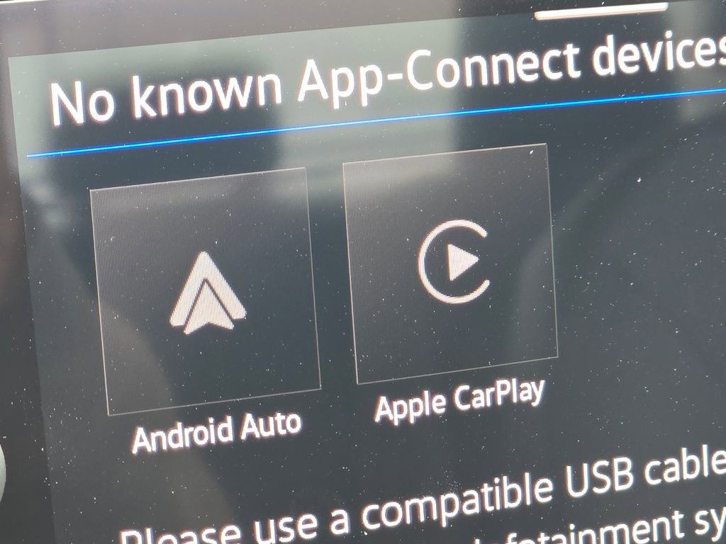 New 2026 Volkswagen Jetta SE FWD image 6