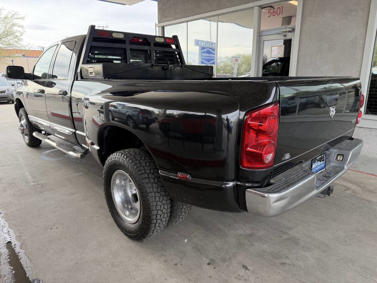 Used 2008 Dodge Ram 3500 Truck Laramie w/ Trailer Tow Group RWD image 4