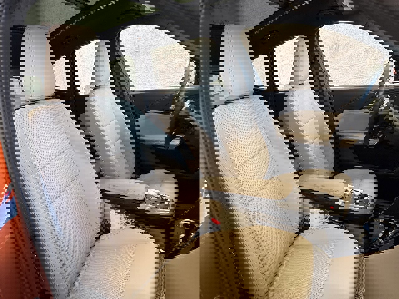 New 2025 BMW X1 xDrive28i w/ Technology Package image 52