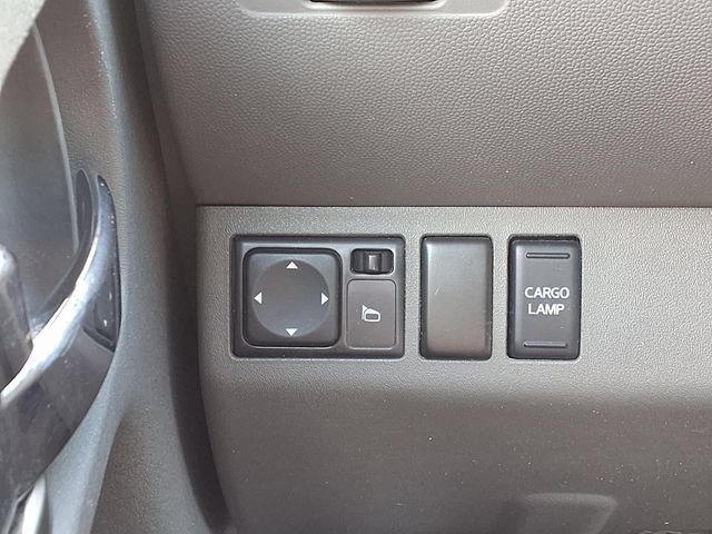 Used 2016 Nissan Frontier SV w/ SV Value Truck Package RWD image 17