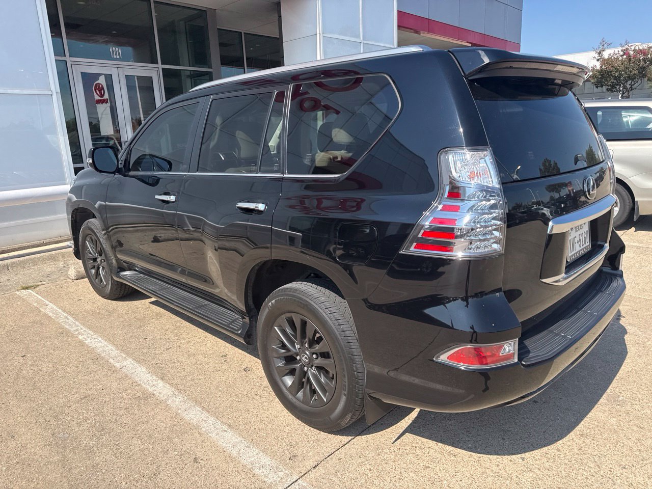 Used 2020 Lexus GX 460 Premium AWD/4WD image 6
