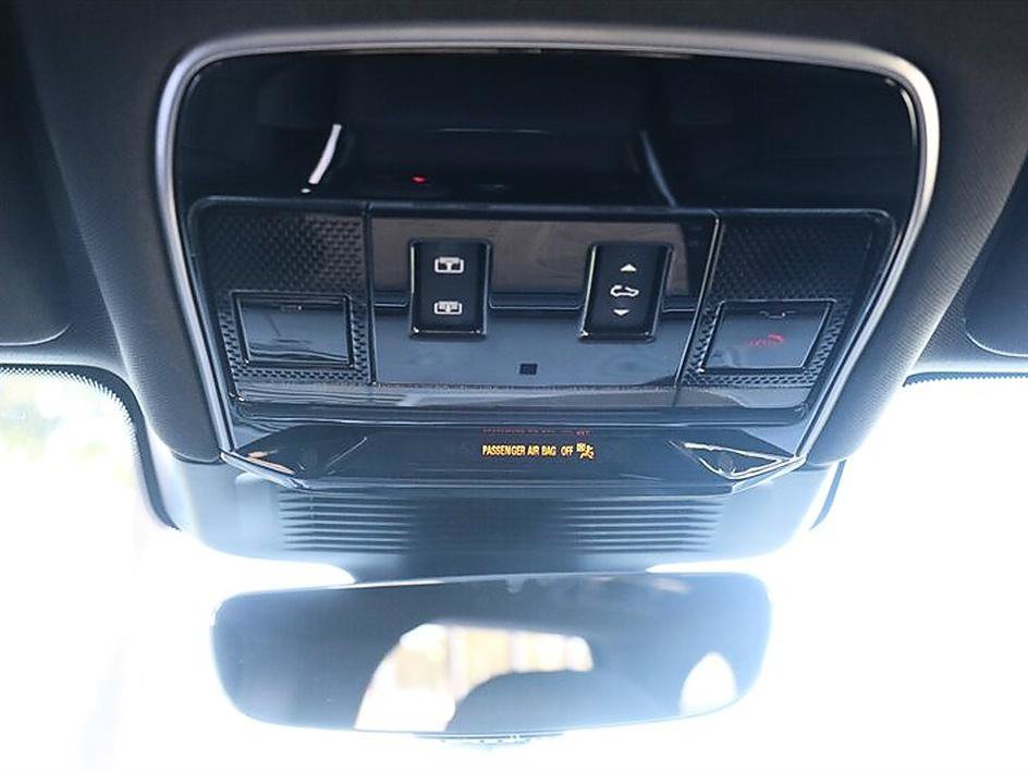 Used 2024 Land Rover Range Rover Sport SE AWD/4WD image 23